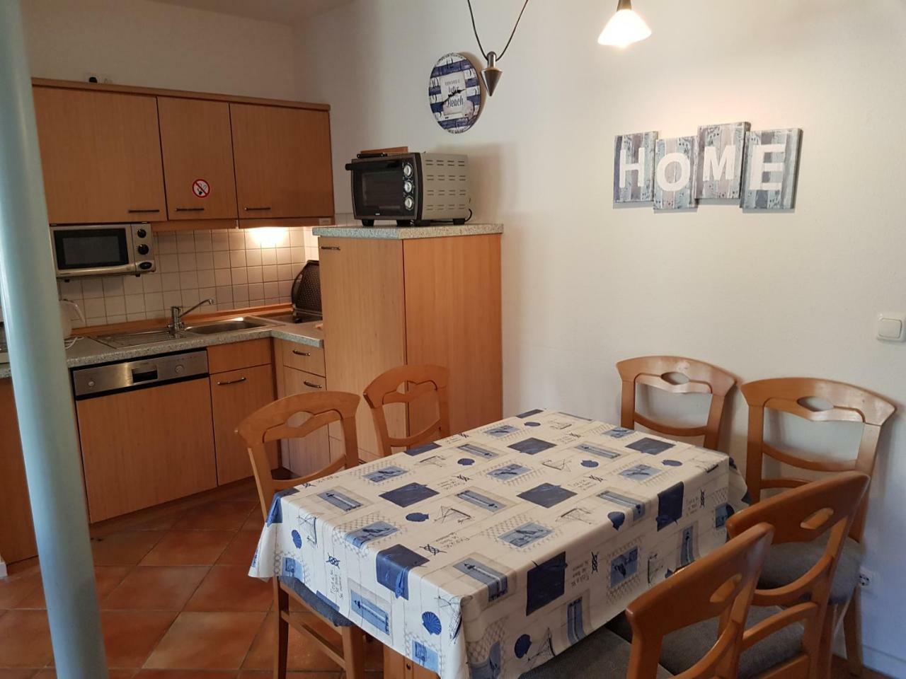 Seedorf  Ferienwohnung 4 Im Haus Am See Mit Wintergarten Und Terrasse חדר תמונה