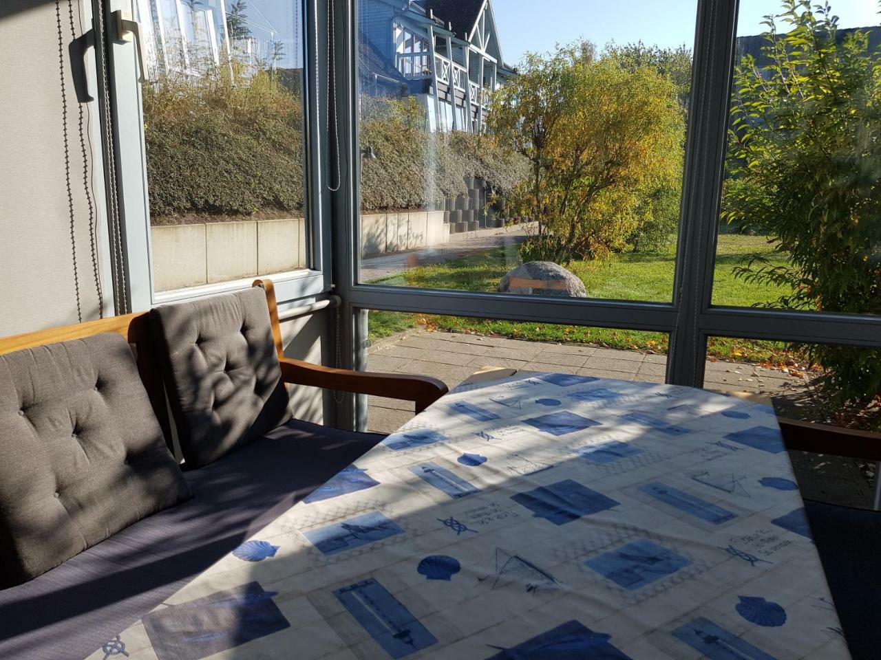 Seedorf  Ferienwohnung 4 Im Haus Am See Mit Wintergarten Und Terrasse חדר תמונה